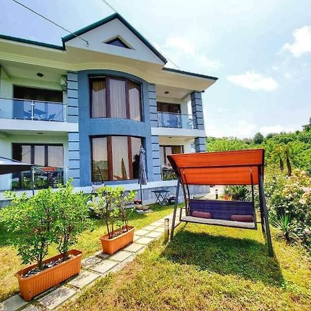Guest House Botanical Paradise ชูวาเนคอนต์สกี ภายนอก รูปภาพ