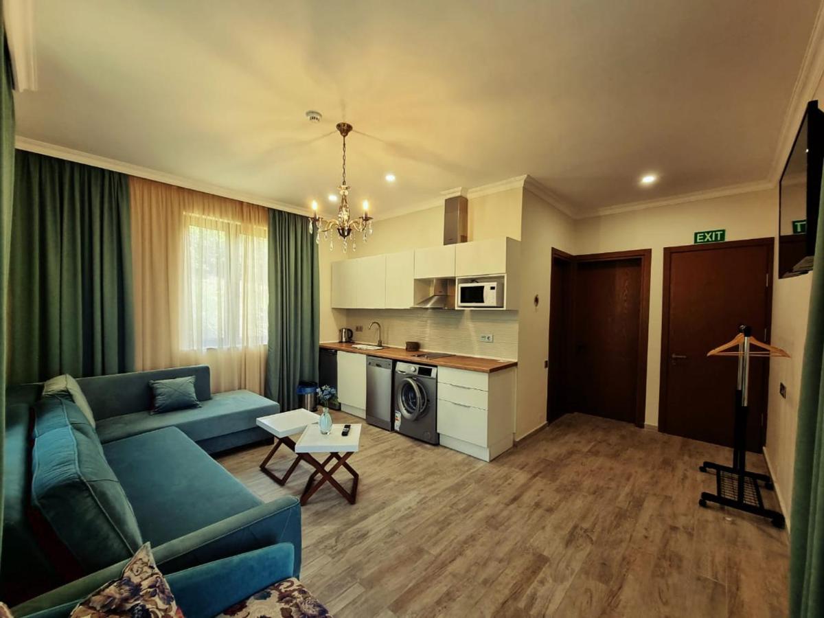 Guest House Botanical Paradise ชูวาเนคอนต์สกี ภายนอก รูปภาพ