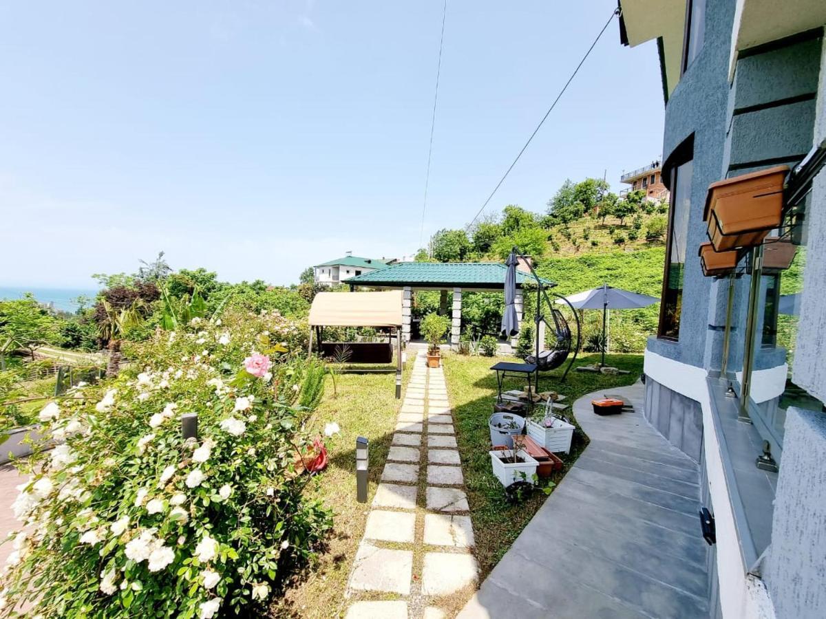 Guest House Botanical Paradise ชูวาเนคอนต์สกี ภายนอก รูปภาพ