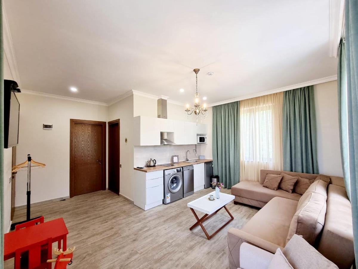 Guest House Botanical Paradise ชูวาเนคอนต์สกี ภายนอก รูปภาพ
