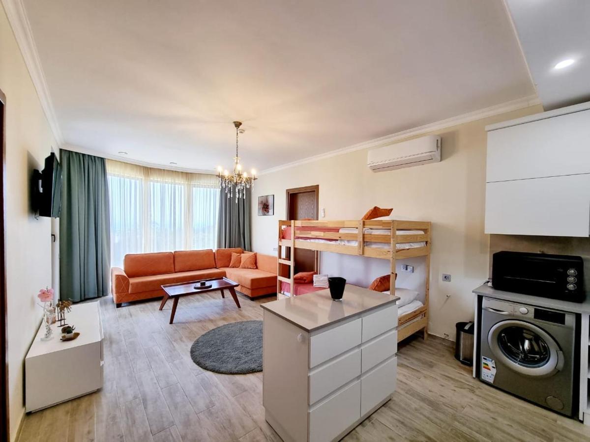 Guest House Botanical Paradise ชูวาเนคอนต์สกี ภายนอก รูปภาพ