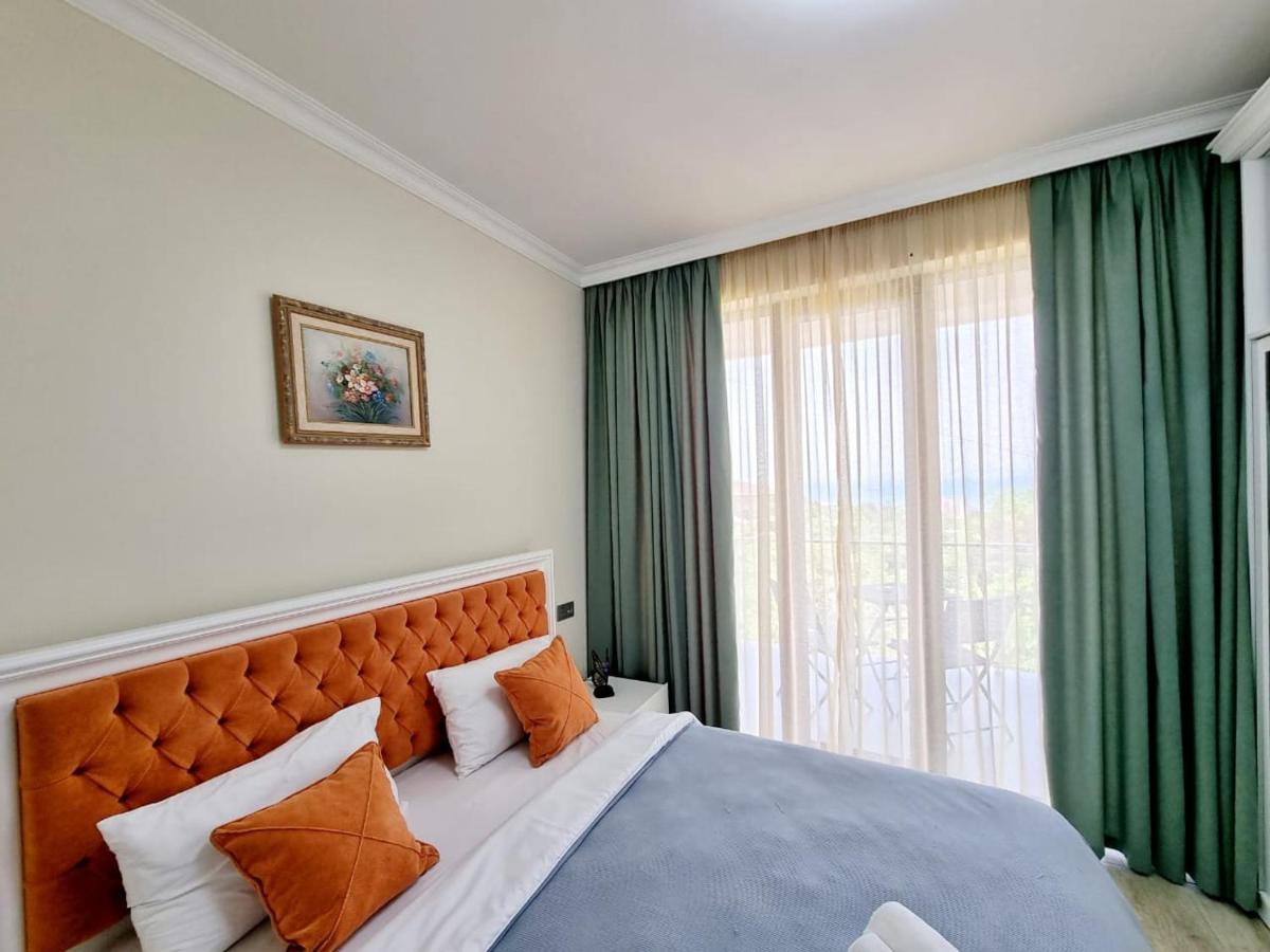 Guest House Botanical Paradise ชูวาเนคอนต์สกี ภายนอก รูปภาพ