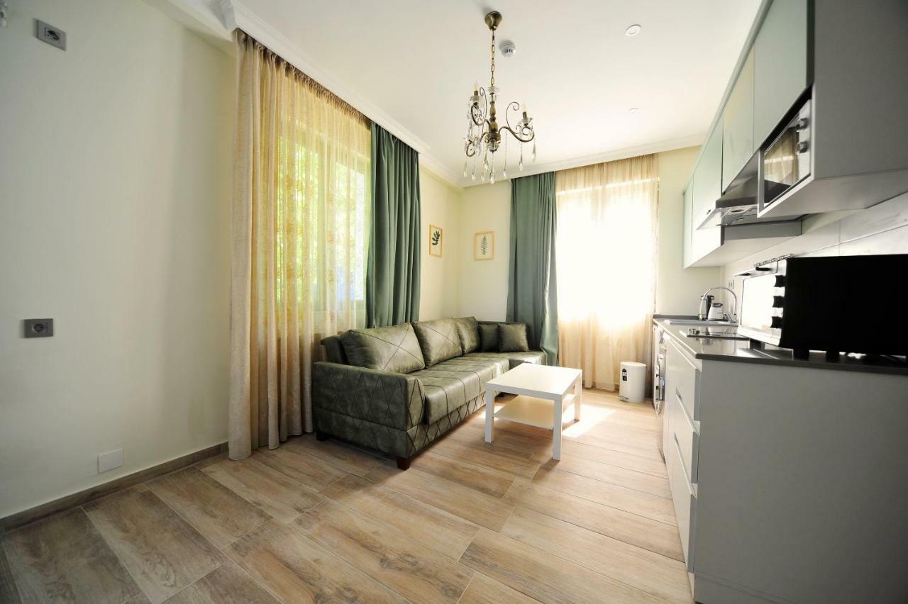 Guest House Botanical Paradise ชูวาเนคอนต์สกี ภายนอก รูปภาพ