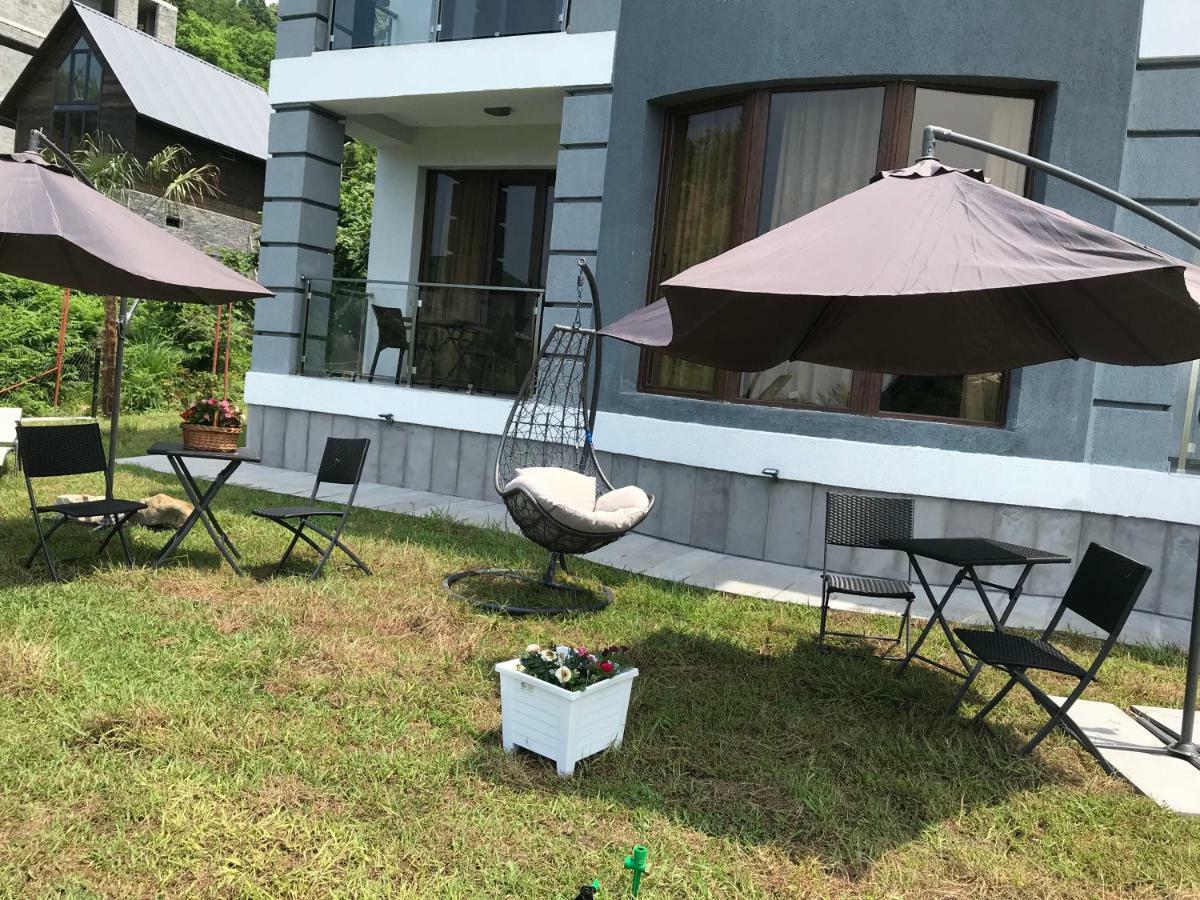 Guest House Botanical Paradise ชูวาเนคอนต์สกี ภายนอก รูปภาพ